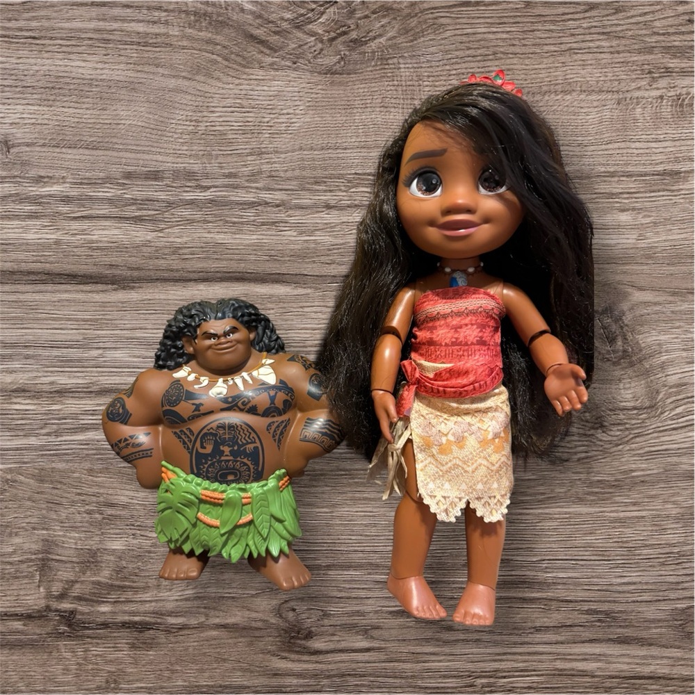 14" Disney Princess MOANA doll Jakks Pacific & Maui